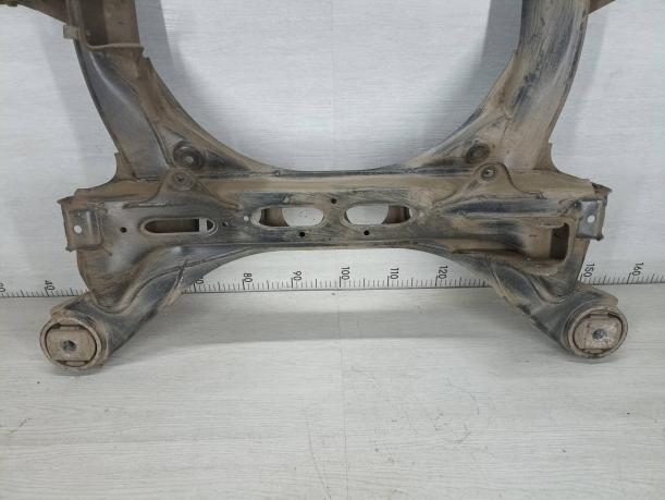 Балка подмоторная (подрамник) Фольксваген Туарег 7L0499030T