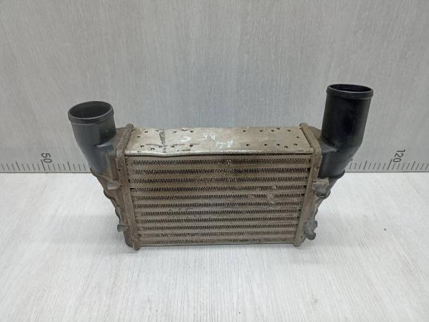 интеркулер Audi A4 B5 a6 c5 passat b5 058145805a
