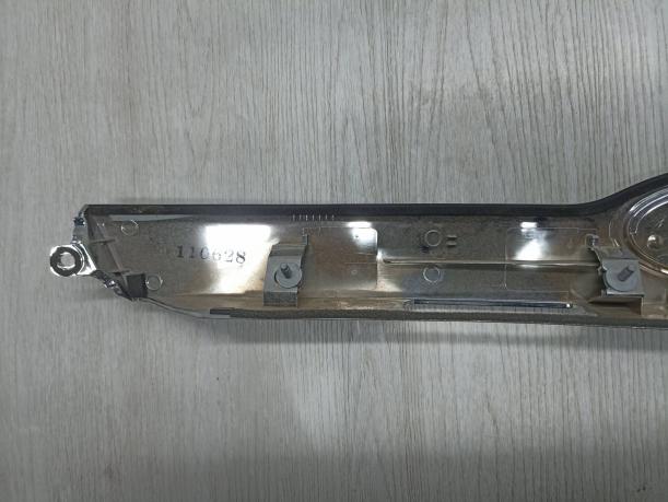 Накладка двери багажника субару импреза G12 91112FG000