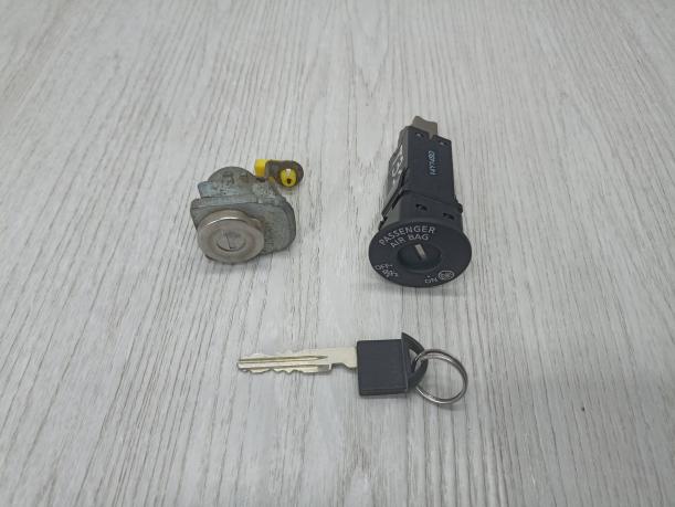 Личинка замка с ключом Ниссан Х-Трейл т32 998104CC1B