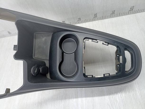 Консоль кпп центральная Лада Веста 8450007264