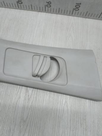 Обшивка средней стойки верхняя Лада Веста 8450007558