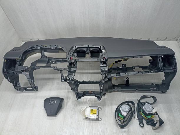 Торпедо (комплект безопасности) Toyota Corolla E15 5530212121B0