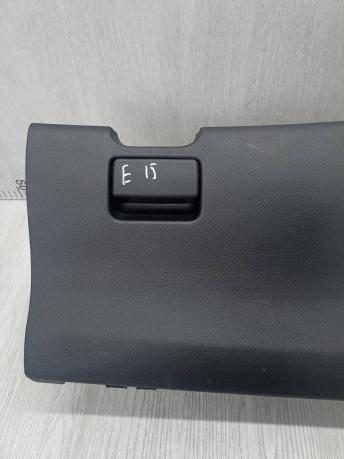 Бардачок нижний Toyota Corolla E15 5555012460B0
