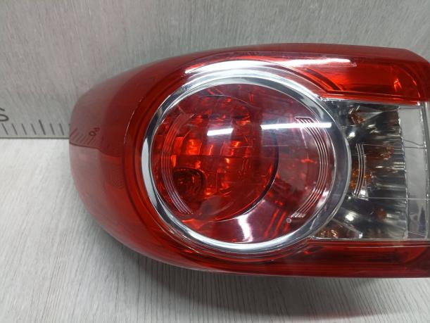 Фонарь задний левый Toyota Corolla E150 DEPO 8156112A30