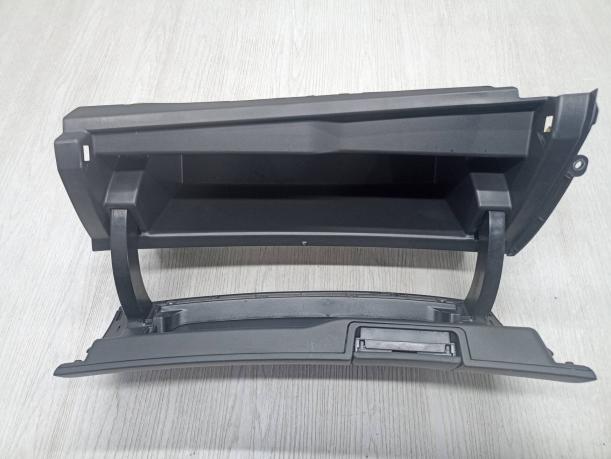 Бардачок верхний Toyota Corolla E150 5504112050B0