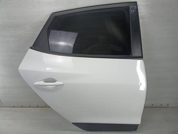 Дверь задняя правая в сборе Hyundai ix35 белая 770042Y011