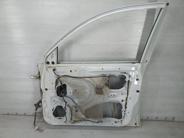 Дверь передняя правая Mitsubishi L200 KB 5700A176