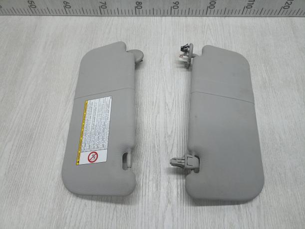 Козырек солнцезащитный Toyota Corolla E150 7432012A30B3