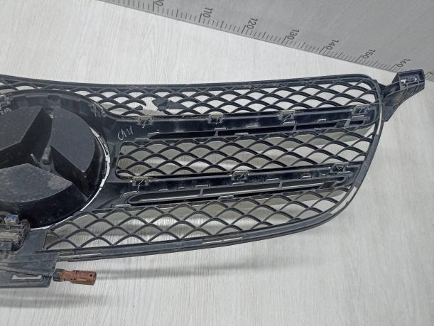 Решетка радиатора Mercedes W166 GLE A1668880260