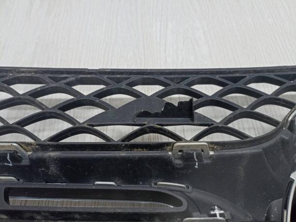 Решетка радиатора Mercedes W166 GLE A1668880260