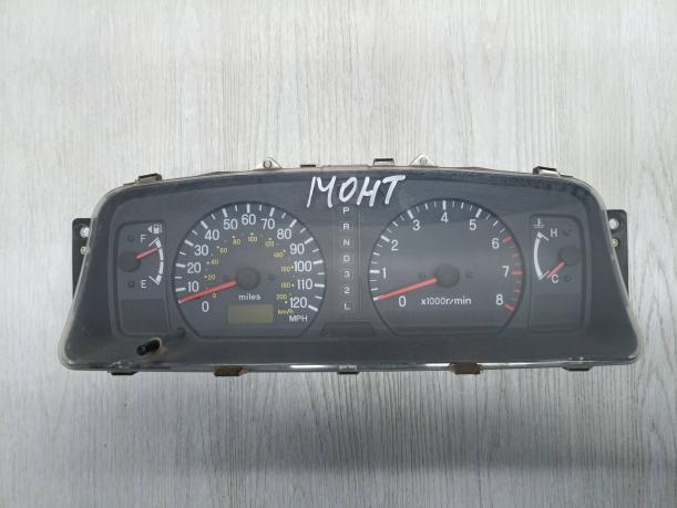 Панель приборов Mitsubishi Montero Sport mr550223