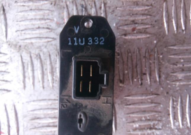  Резистор вентилятора отопителя Митсубиси Галант  MR368387