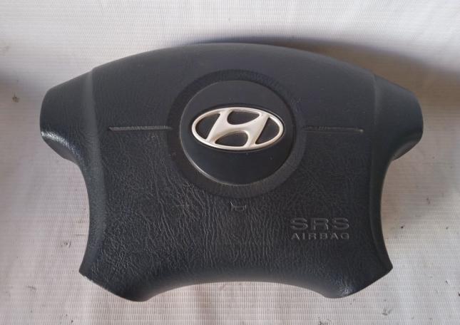 Подушка безопасности в руль Hyundai Elantra Xd 569002D700TK