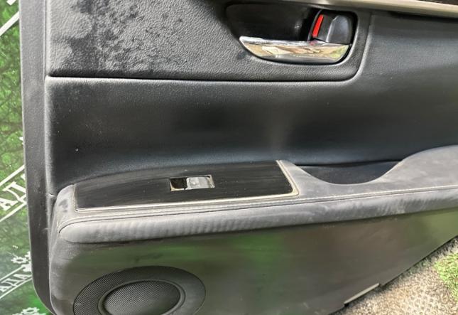 Обшивка боковой двери задняя правая Lexus Es 6 6763006k40c3