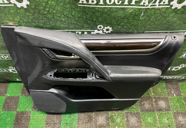 Обшивка боковой двери передняя правая Lexus Lx 67610-60X00-C1