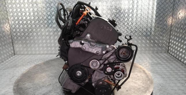 Двигатель Volkswagen Golf 4 (97-06) AZD