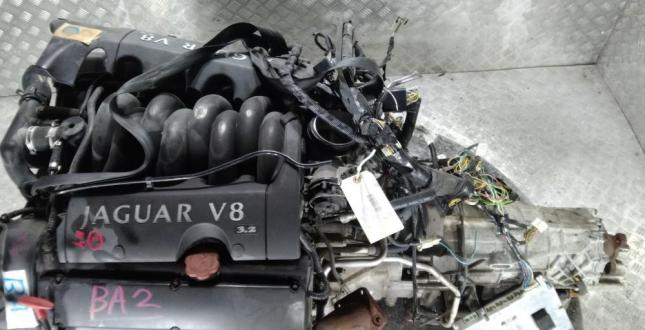 Двигатель Jaguar XJ (97-03) AJ