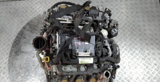 Двигатель Mercedes C Class W 204 (07-12) 272.921