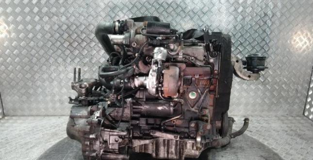 Двигатель Volvo S40 (00-04) F9Q