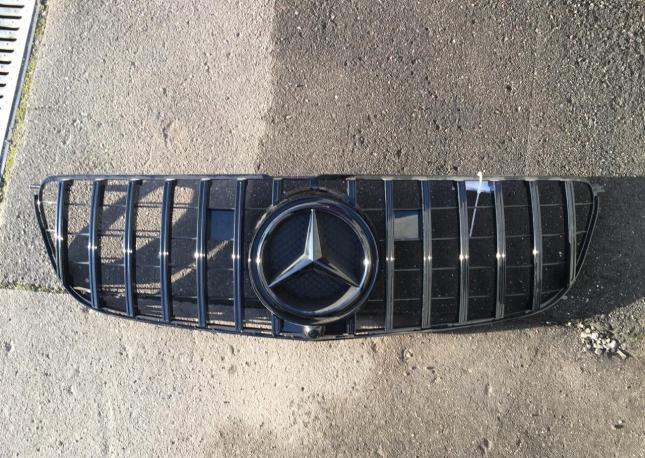 Mercedes GLS решетка радиатора глс GT 