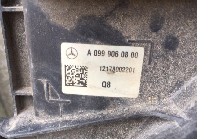 Mercedes 292 GLE вентилятор 850w 0999060800