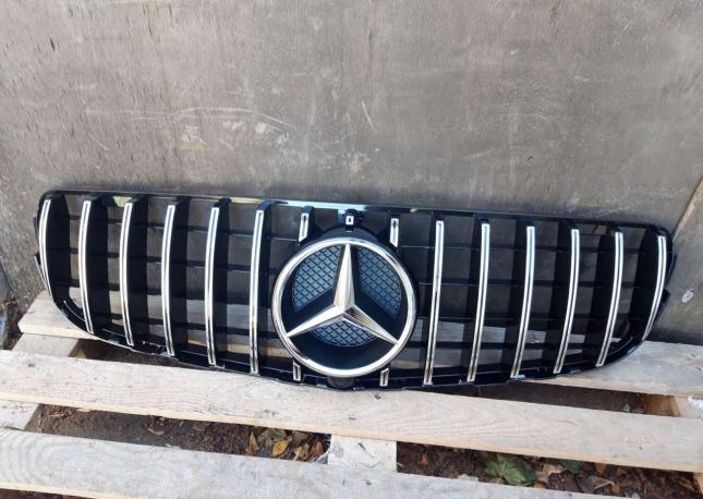 Mercedes 253 GLC решетка радиатора 