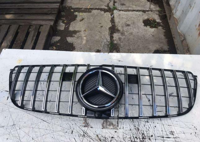 Mercedes GLS решетка хром 