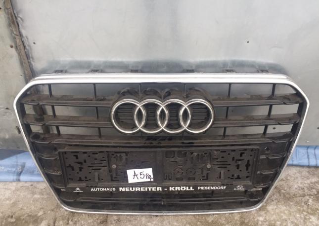 Audi A5 рестайлинг решетка радиатора 8T0853651G