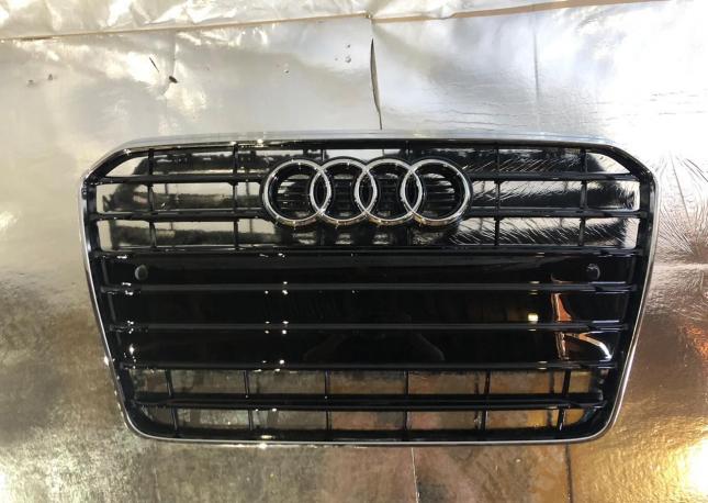 Решетка радиатора Audi A5 8T0 рестайлинг 