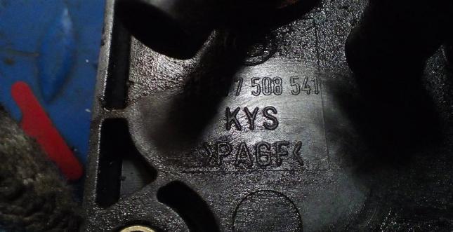Клапан вентиляции картерных газов BMW X5 E53 11617508541