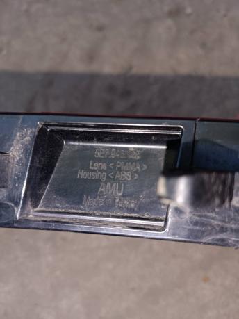 Катафот в задний бампер правый Skoda Octavia A8 5E7945106