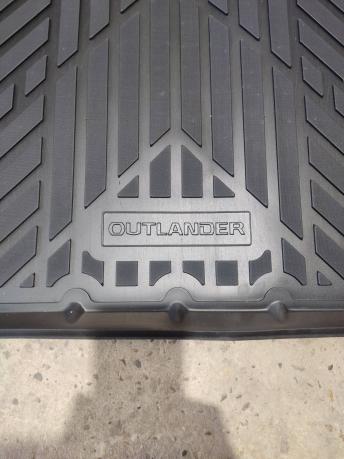 Коврик багажника Mitsubishi Outlander MZ353018