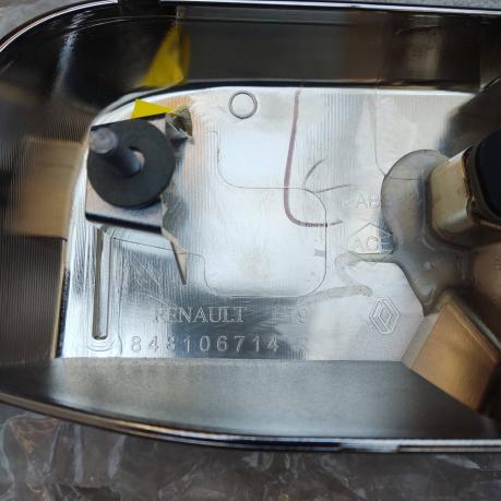 Накладка крышки багажника Renault Duster 848106714R