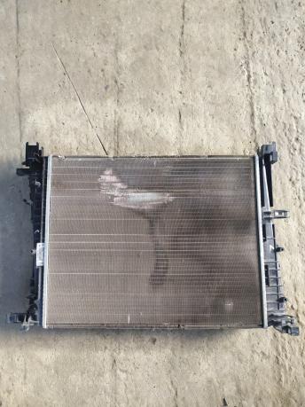 Радиатор охлаждения  Lada Vesta 214105731R
