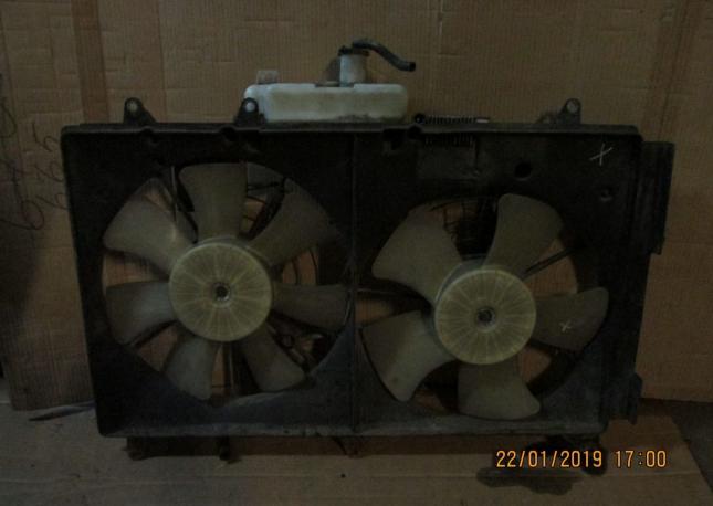 Диффузор с вентиляторами охлаждения Мазда сх 7 L33L15025C