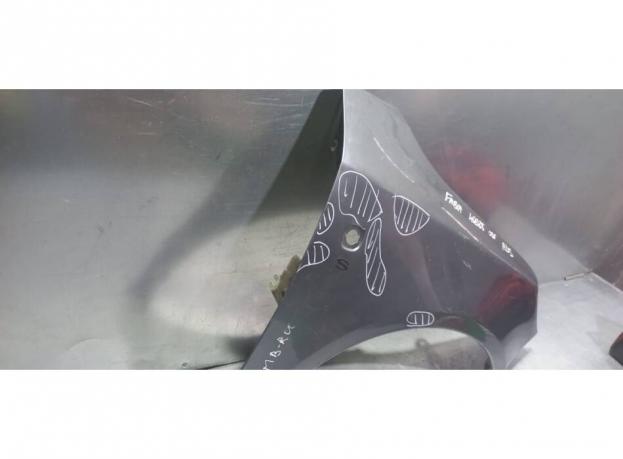 Крыло правое переднее Skoda Fabia 2 2007-2014 г. 5J0821162A