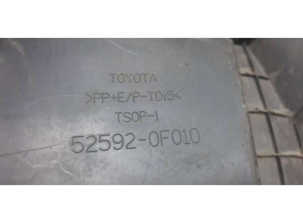 Защита пыльник заднего бампера левый Toyota Verso 525920F010