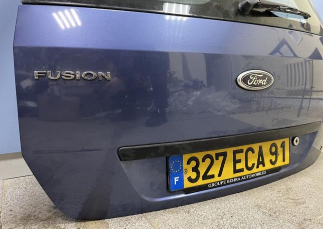 Ford fusion крышка багажника 