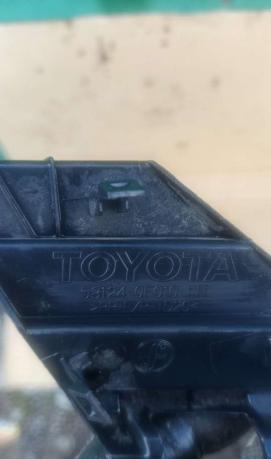 Накладка решётки радиатора Toyota Verso с 2012г 53124-0F010
