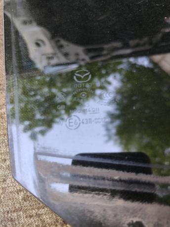Боковое стекло Mazda CX 7 1111111