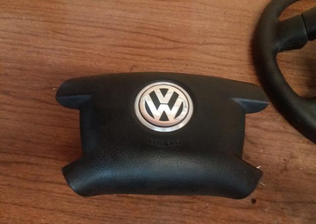 Подушка безопасности водителя Volkswagen Transport 