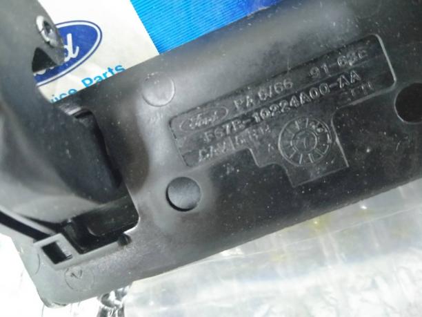 Ручка двери наружная Ford Explorer 1 F3TZ7822404A