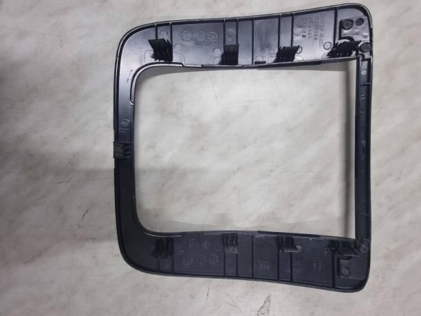 Накладка торпеды Chevrolet Tahoe 2007-2014 25887440