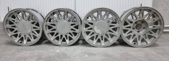 Диски литые Lincoln Town Car 2 7777777