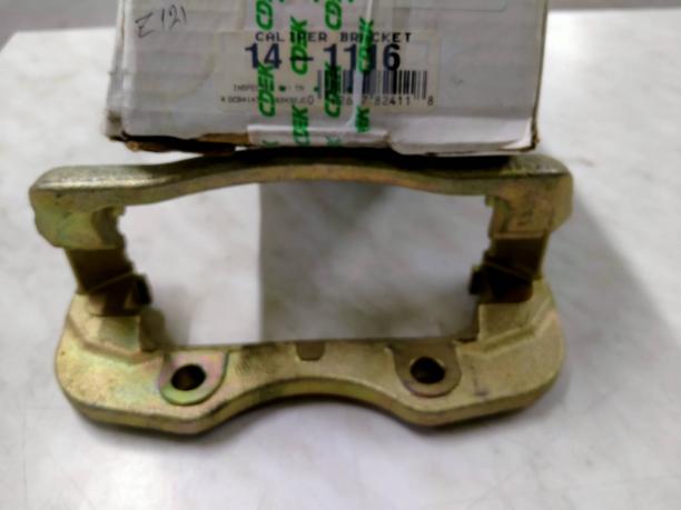Скоба суппорта Cadillac Escalade 2002-2006 141116