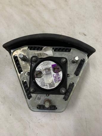 Подушка безопасности в руль Cadillac SRX 04-09 84456396