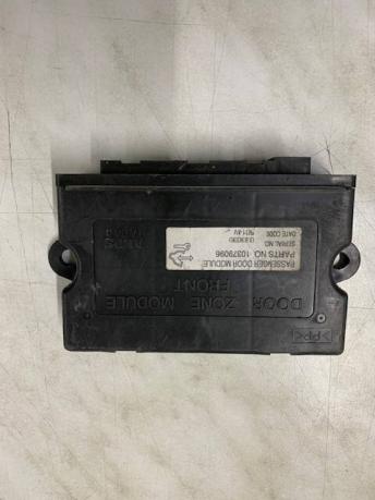 Блок управления стеклоподъемниками Cadillac STS 15910995
