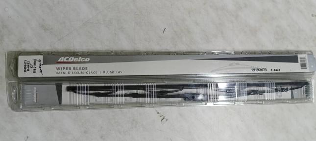 Щетки стеклоочистителя Pontiac Bonneville 9 19192673