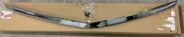Молдинг капота Cadillac SRX 2010-2016 FLR20815614